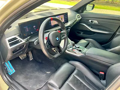2025 BMW M3 缩略图 8