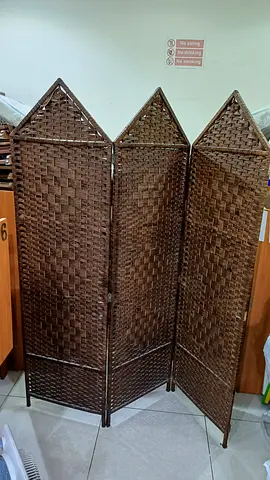 Woven Rattan 3-Panel Room Divider / Privacy Screen - Brown