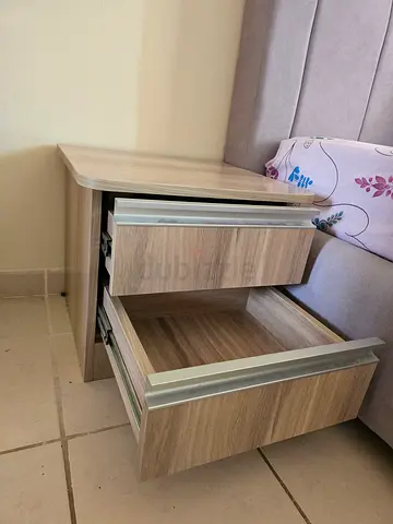 Heavy plywood 2-drawer bedside table - good condition - 2 style available