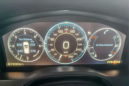2015 Cadillac ESCALADE — миниатюра 16