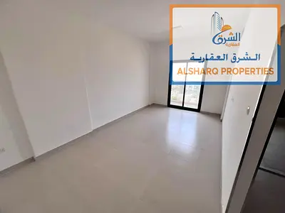 2 بلكونة مع 2 حمام بغرفة ماستر تكييف مركزي بموقع حيوي جدا وسعر مميز