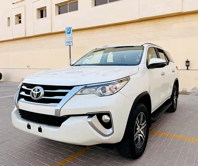 صورة 2 لـ 2020 Toyota FORTUNER