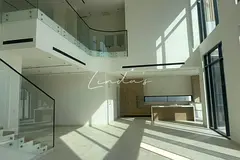 Modern I Custom Built I High Ceiling