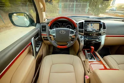 2014 Toyota LAND CRUISER — фото 9