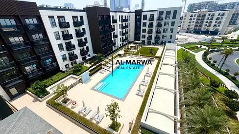 Luxurious 2BR || Modern Living || Beach & Pool View || Parking Free || All Amenities