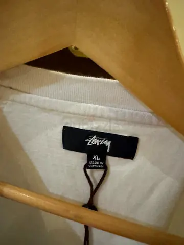 White Stussy Raglan t-shirt size XL, gently used