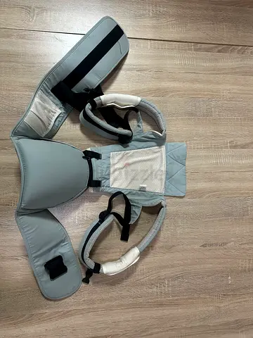 Baby Carrier in Good condition
