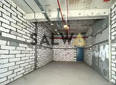 High‑Visibility Retail Shop | Prime Location