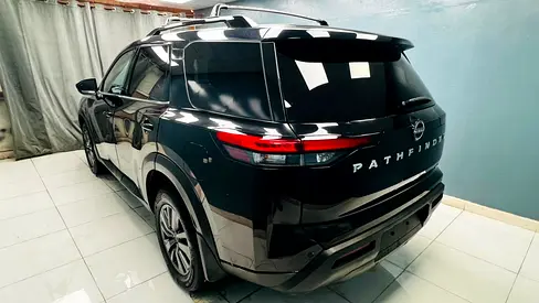 2022 Nissan PATHFINDER photo 3