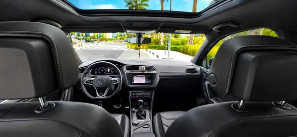 2021 Volkswagen TIGUAN — фото 3