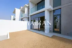 Single Row | Vacant | Near Park and Pool