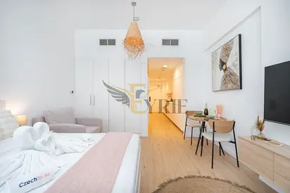 Branded Furniture | Golf View | Upgraded Unit