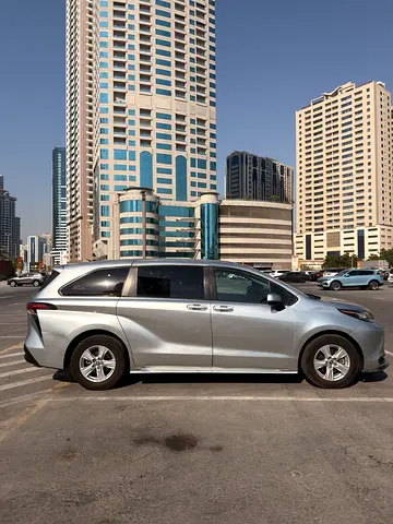 صورة 4 لـ 2021 Toyota SIENNA