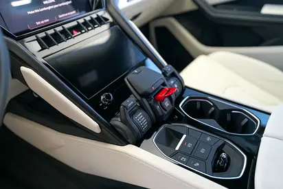 2024 Lamborghini URUS 缩略图 6