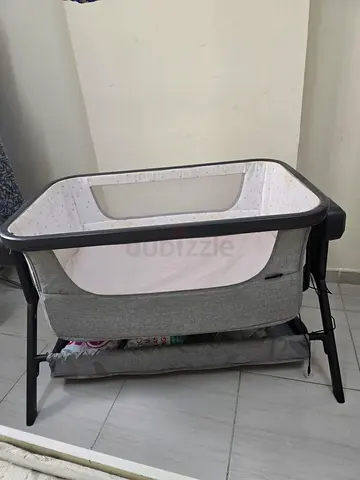 Graco style bedside bassinet - light grey, good condition