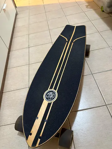 skateboard