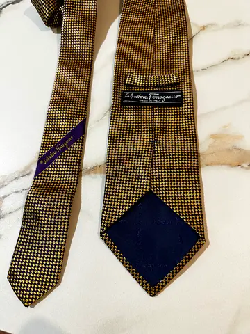 Salvatore Ferragamo gold Patterned Tie - Classic Men's Tie