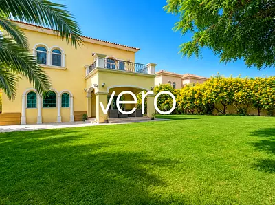 Walk to Park | Vacant Villa | Best Price