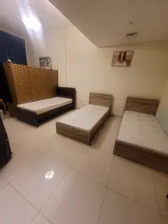 Ladies only - Bed space - Nad Alhamar ند الحمر