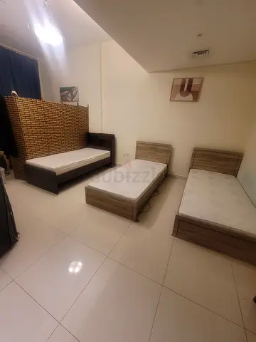 Ladies only - Bed space - Nad Alhamar ند الحمر