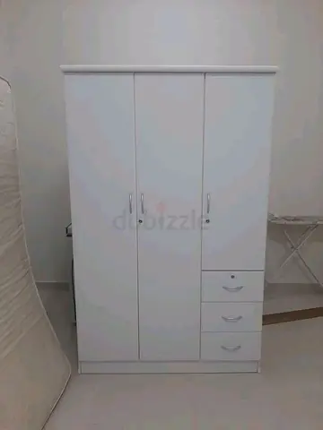 3 door Cabinet without Mirror