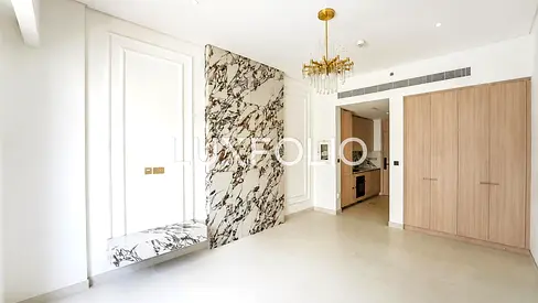 Modern Finish | Ready Investment | Tenanted