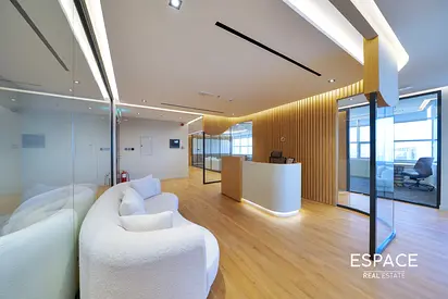 Vacant | Luxury Fit Out | Prime Location