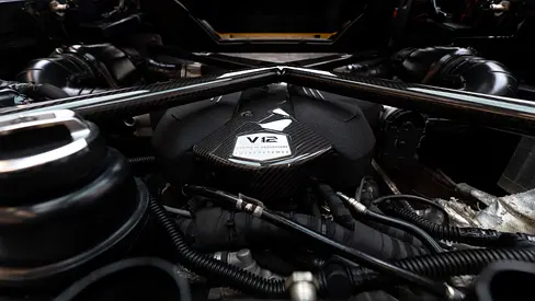 2017 Lamborghini AVENTADOR 缩略图 18