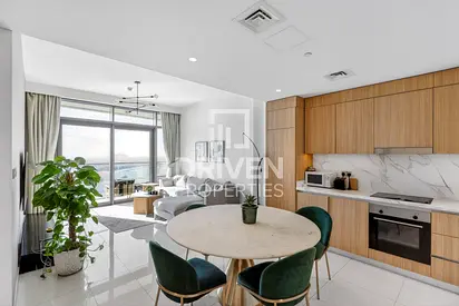 Full Palm View | Furnished | Flexible Move in Date