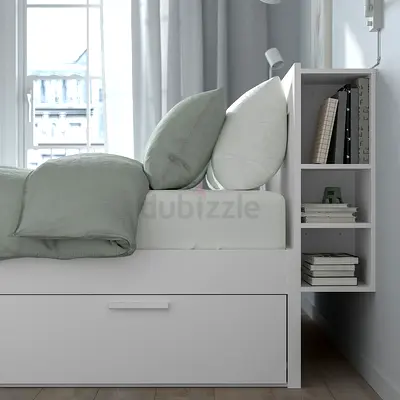 White  storage bed  king size with built-in bedside shelf and drawer New