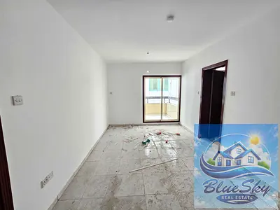 Fully open view 3bhk with 3balcony with master bedroom close to bus station just rent 45k