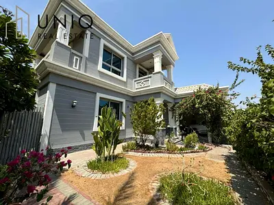 5 BHK | Vacating End of August | Semi-Detached