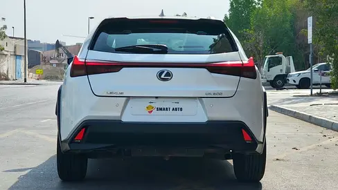 صورة 4 لـ 2023 Lexus UX-SERIES
