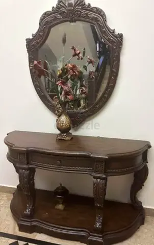 Classic Wood Console Table with Matching Wall Mirror