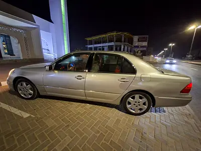 2001 Lexus LS-SERIES 照片 6