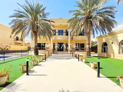 SIGNATURE FAMILY HOME | PRIVATE POOL | PRIME LUXURY