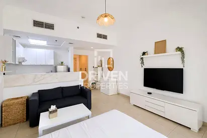 Top Tier Unit | Prime Location | Flexible Cheques