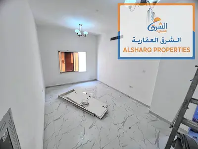 شقه غرفتين وصاله مساحه مريحه و واسعه تشطيبات حديثه وعصريه موقع حيوي وقريب من كافه الخدمات سهله المخرج لشارقه ودبي