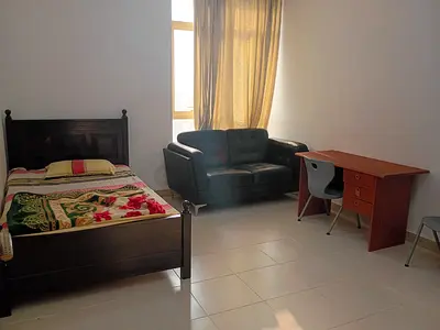 Sharing Room Available for Couples/Executive Bachelors