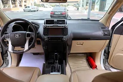 صورة 9 لـ 2015 Toyota PRADO