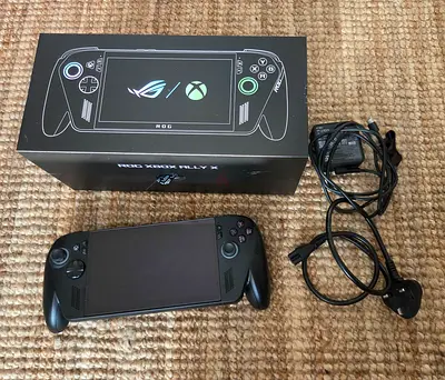 Xbox ROG Ally X handheld gaming PC  working perfectly under warranty until 2028-01-16
