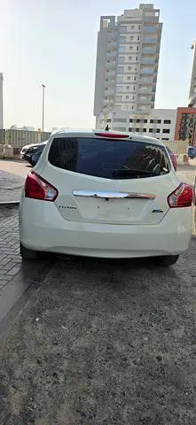 صورة 2 لـ 2015 Nissan TIIDA