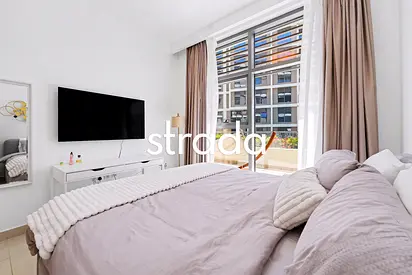 Community Expert | Fully Furnished | Huge Terrace