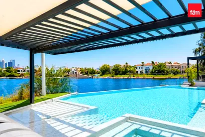 Lake And Skyline View I High Quality Renovation