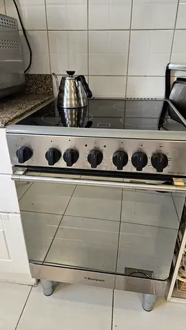 Bompani electric stove and oven