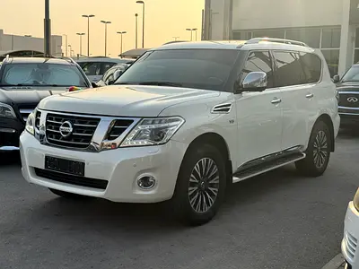 Nissan patrol 2016 GCC SE platinum