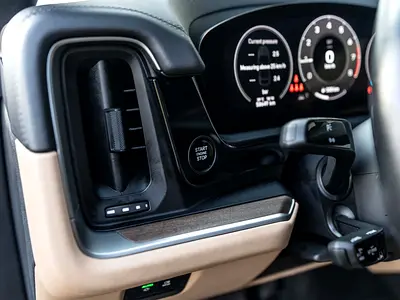 2024 Porsche CAYENNE — миниатюра 13