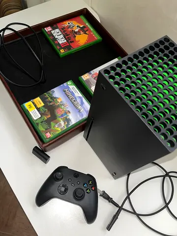 Xbox Series X 1TB + Rechargeable Battery (Excellent Condition) + 3 Games