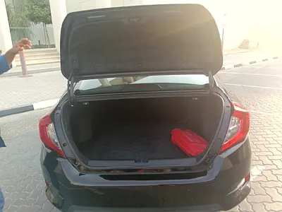 صورة 15 لـ 2017 Honda CIVIC