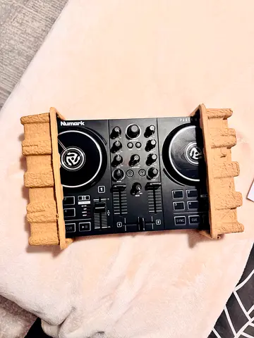 Great Condition Numark Party Mix DJ Controller - Unit Only